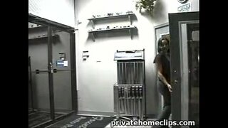 Lindo busty babe da boss MEJOR mamada en el trabajo