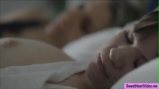 Alison Rey është me Eshli Zjarret dhe ata gëzon shuplaka e tyre pidhi